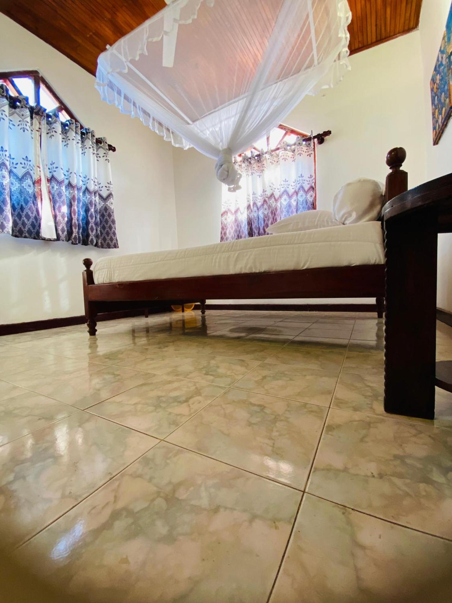 Alson Villa Хиккадува Экстерьер фото